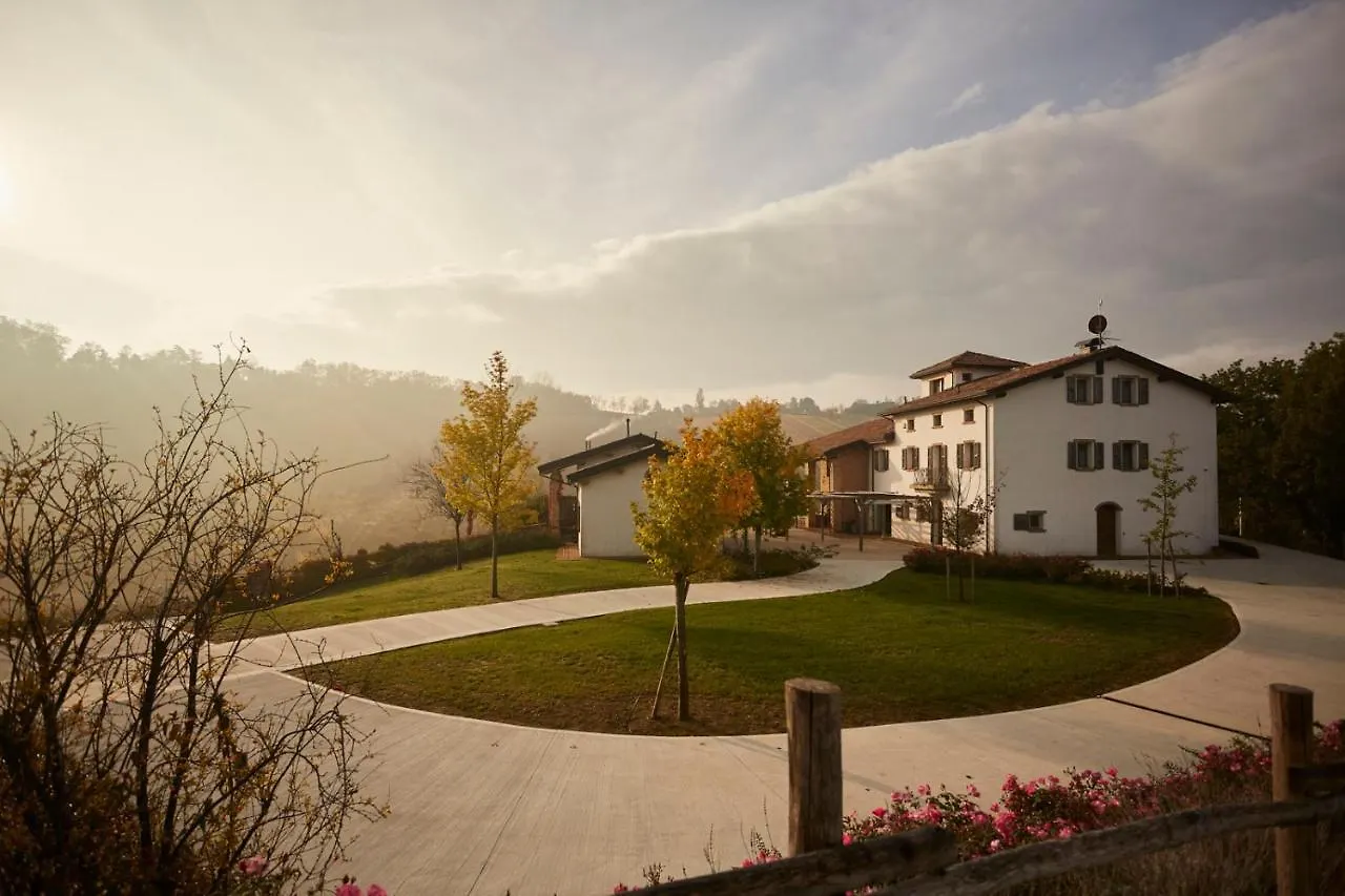 Farm stay Agriturismo Alba Del Borgo Fidenza