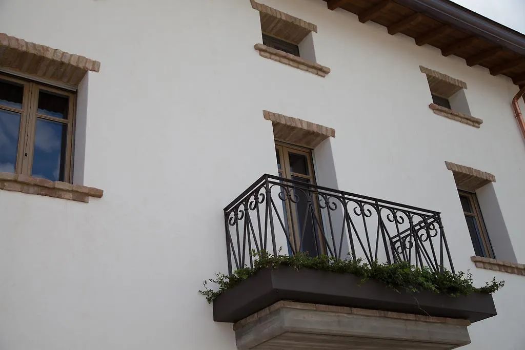 Farm stay Agriturismo Alba Del Borgo Fidenza Italy