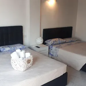 https://casa-leonardo-azzano-san-paolo.italymilanhotels.net